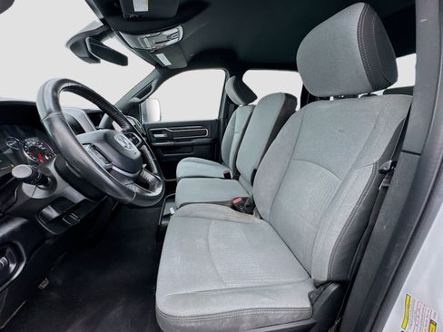 Used 2024 RAM 2500 Big Horn image 13