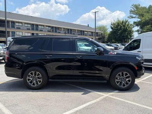 Used 2024 Chevrolet Tahoe Z71 AWD/4WD image 7