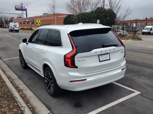 New 2026 Volvo XC90 B6 Plus w/ Protection Package image 6