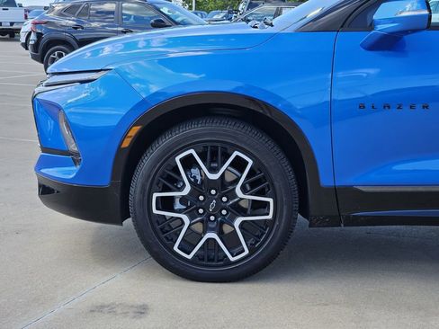 Used 2025 Chevrolet Blazer RS w/ Driver Confidence II Package FWD image 14