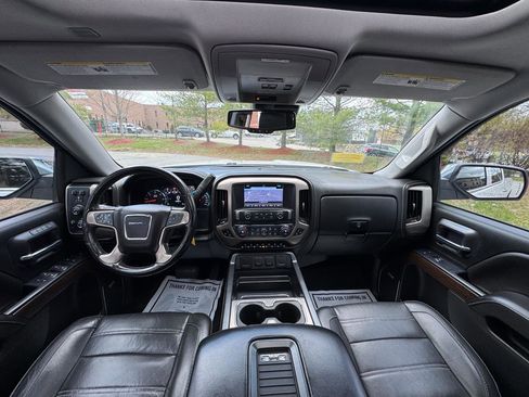 Used 2017 GMC Sierra 1500 Denali w/ Denali Ultimate Package AWD/4WD image 7