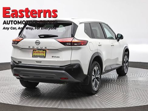 Used 2023 Nissan Rogue SV AWD/4WD image 5