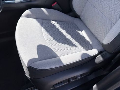 Used 2022 Chevrolet Equinox LT FWD image 8