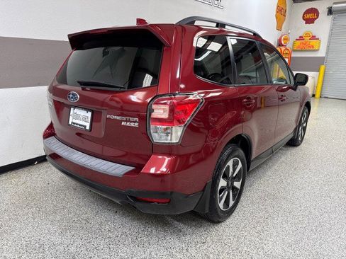 Used 2017 Subaru Forester 2.5i Premium w/ All-Weather Package image 46