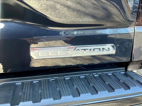 Used 2023 GMC Sierra 1500 Elevation w/ X31 Off-Road Package image 16