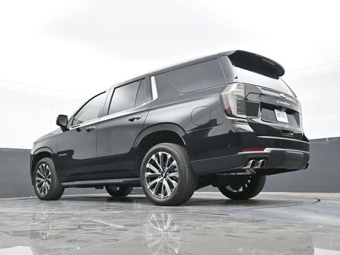 Used 2025 Chevrolet Tahoe High Country w/ Sun And Tow Package AWD/4WD image 48