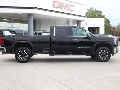 Used 2024 GMC Sierra 3500 SLT w/ SLT Premium Package AWD/4WD image 7