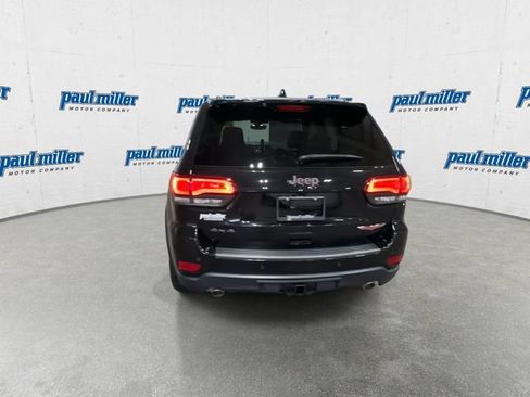 Used 2021 Jeep Grand Cherokee Trailhawk AWD/4WD image 9