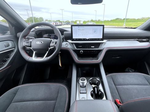 New 2026 Ford Explorer ST AWD/4WD image 12