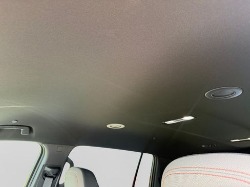 New 2026 Chevrolet Traverse LT w/ LPO, Floor Liner Package FWD image 22