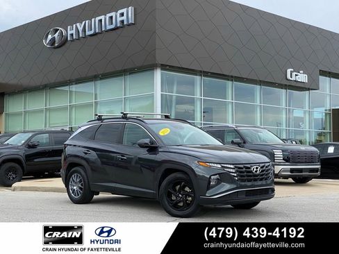 Used 2023 Hyundai Tucson SEL FWD image 1