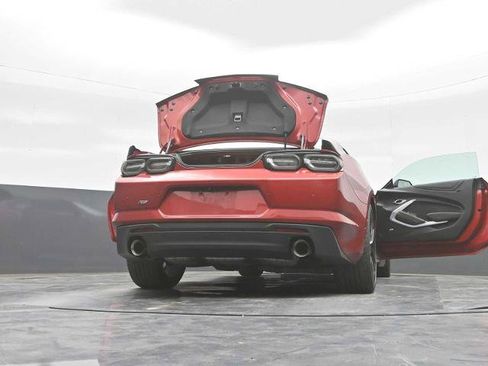 Used 2020 Chevrolet Camaro LT w/ 1LE Track Performance Package RWD image 35
