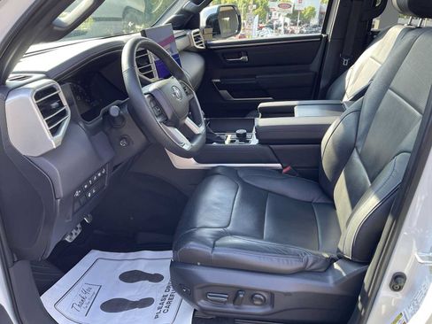 Used 2025 Toyota Tundra Platinum w/ TRD Off-Road Package AWD/4WD image 12