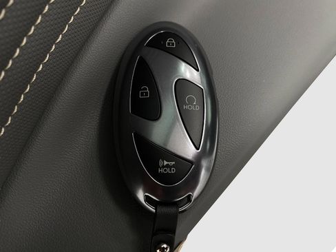 New 2026 Hyundai Elantra Sport FWD image 32