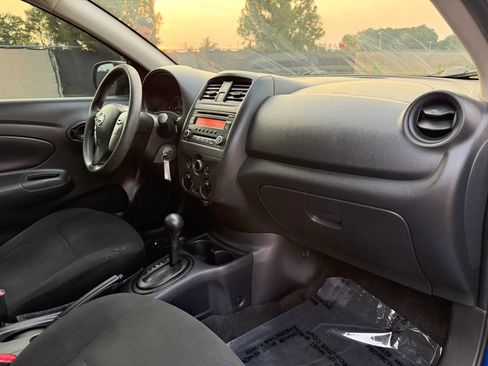 Used 2015 Nissan Versa S Plus FWD image 18