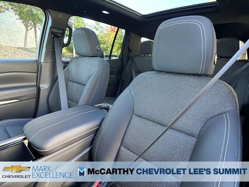 New 2026 Chevrolet Traverse LT w/ Sun and Wheel Package image 21