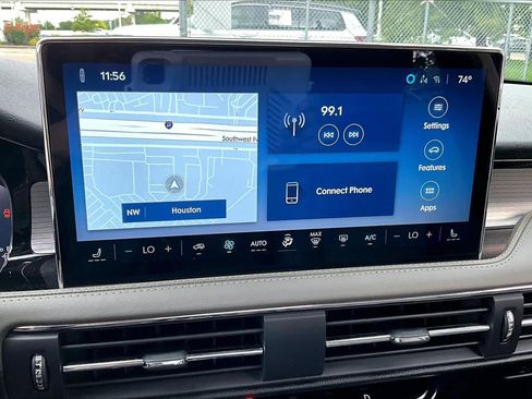 Used 2025 Lincoln Corsair FWD image 32