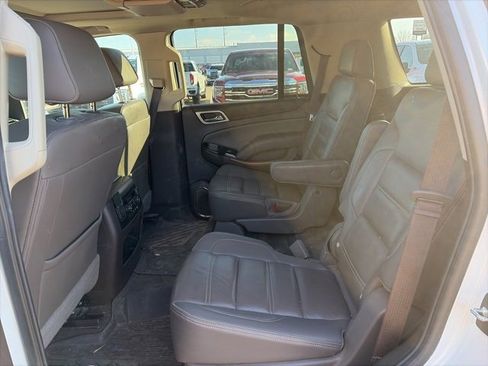 Used 2020 GMC Yukon Denali w/ Denali Premium Package image 16