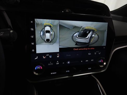 Used 2023 Lexus RZ 450e Premium image 29