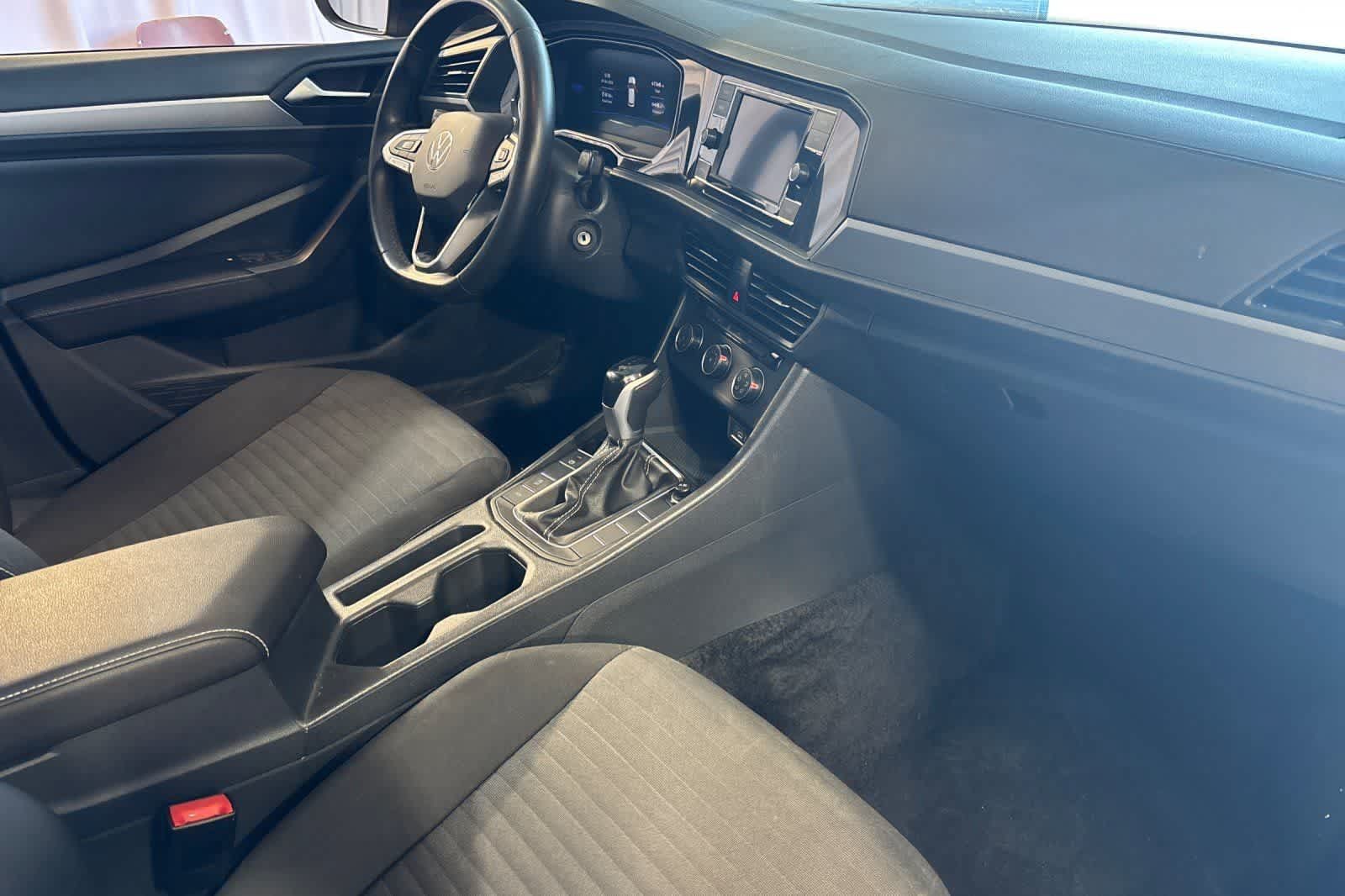 Used 2024 Volkswagen Jetta S FWD image 17