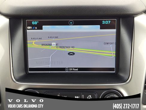Used 2019 Chevrolet Suburban Premier AWD/4WD image 13