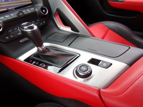 Used 2017 Chevrolet Corvette Z06 RWD image 22