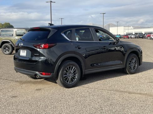 Used 2020 MAZDA CX-5 Touring image 5