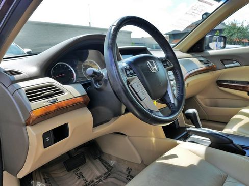 Used 2010 Honda Accord EX-L image 23