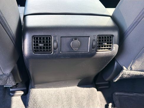 Used 2021 Toyota Tundra SR5 w/ SR5 Upgrade Package AWD/4WD image 24