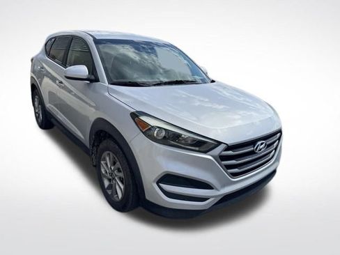 Used 2017 Hyundai Tucson SE FWD image 6