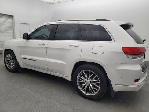 Used 2017 Jeep Grand Cherokee Summit AWD/4WD image 3