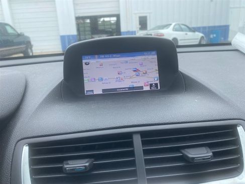 Used 2013 Mercedes-Benz C 300 4MATIC Sedan image 6