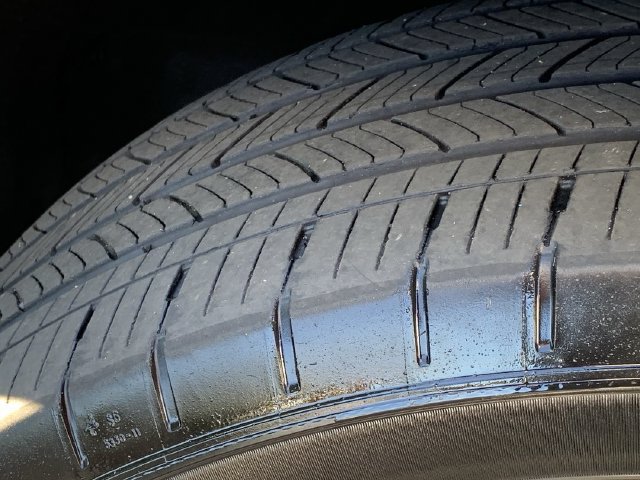 Certified 2024 Toyota Sienna XSE FWD image 42