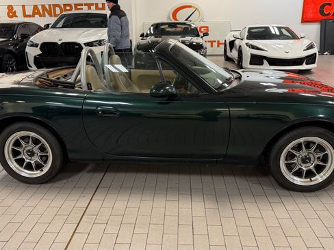 Used 1999 MAZDA MX-5 Miata image 10