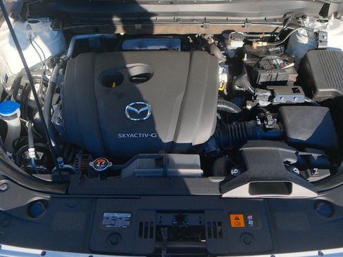 Used 2020 MAZDA CX-5 Touring image 10