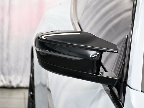 Used 2023 BMW M4 xDrive Competition image 77