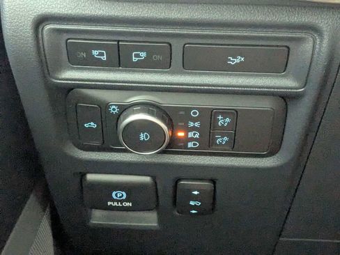 Used 2022 Ford F150 Lariat w/ Equipment Group 502A High AWD/4WD image 27