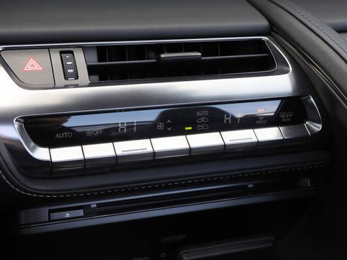 Certified 2021 Lexus LC 500 Convertible w/ Touring Package image 27