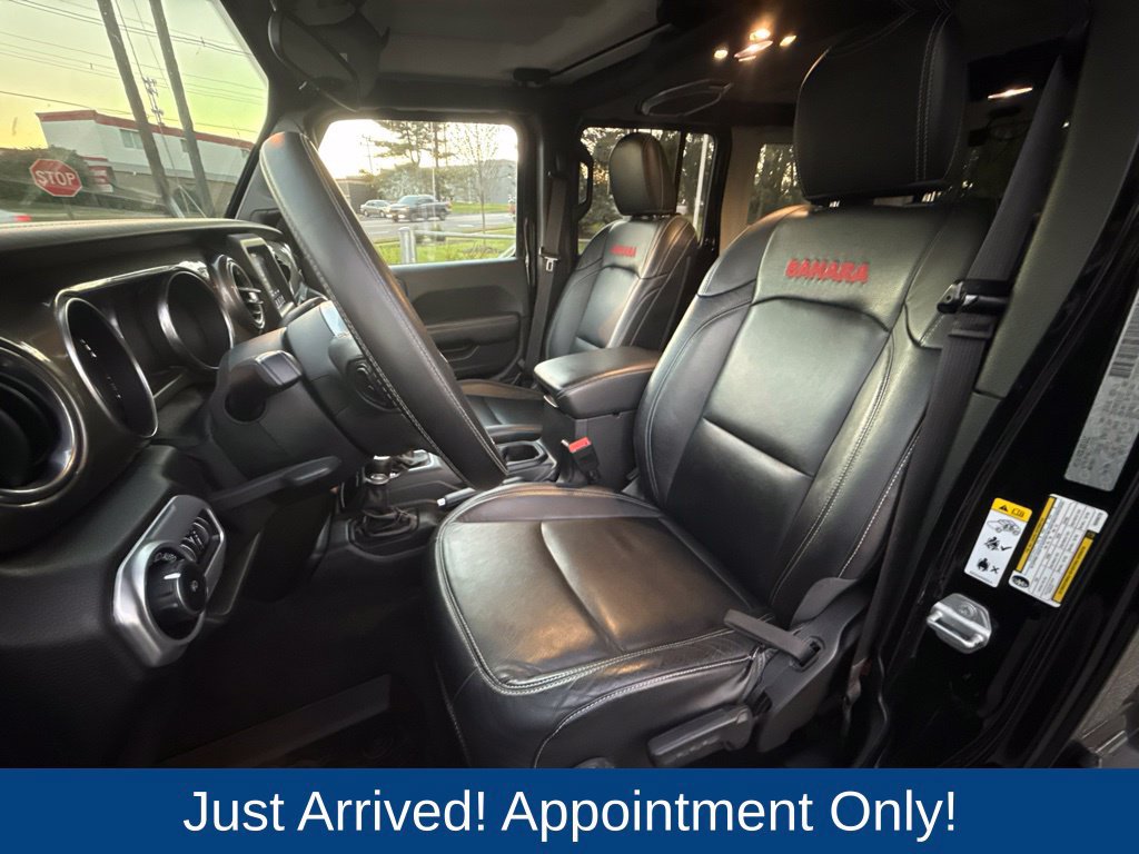 Used 2019 Jeep Wrangler Unlimited Sahara w/ Cold Weather Group AWD/4WD image 9