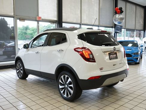 Used 2022 Buick Encore Preferred w/ Safety Package AWD/4WD image 4