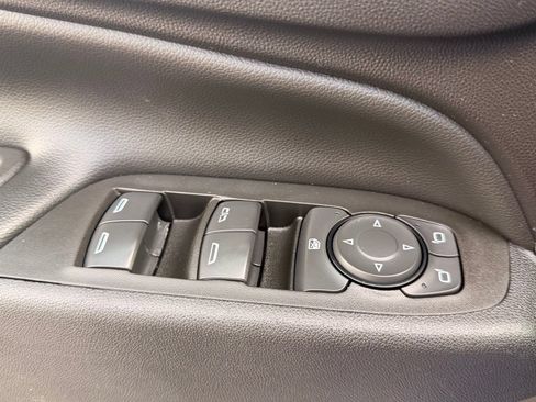 Used 2021 Chevrolet Equinox LT AWD/4WD image 23