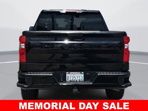 Used 2022 Chevrolet Silverado 1500 RST w/ LPO, Dark Essentials Package AWD/4WD image 6