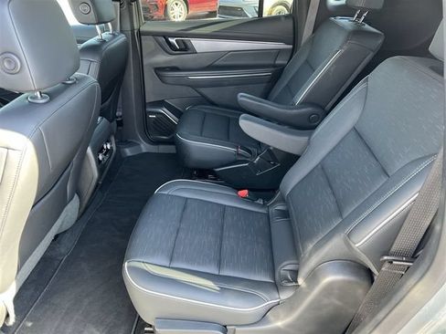 Certified 2025 Buick Enclave Sport Touring FWD image 26