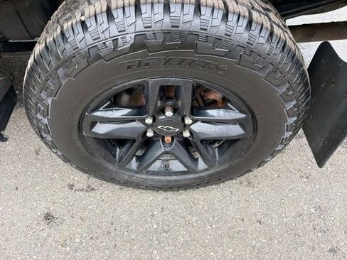 Used 2019 Chevrolet Silverado 1500 Custom Trail Boss w/ Custom Convenience Package image 30