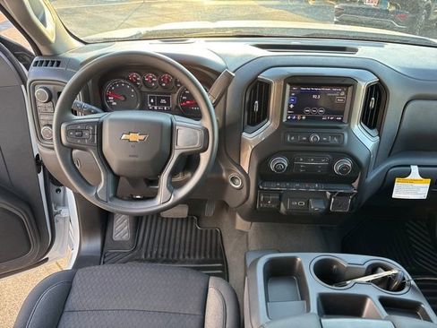 New 2026 Chevrolet Silverado 1500 Custom image 15
