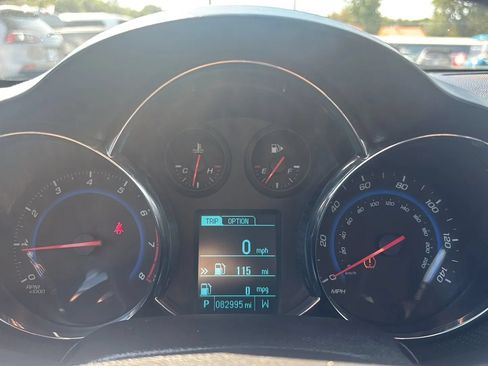 Used 2015 Chevrolet Cruze LT w/ Sun, Sound and Sport Package FWD image 15