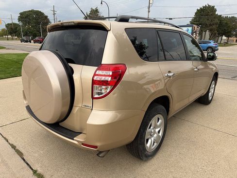 Used 2012 Toyota RAV4 4WD w/ Value Pkg image 5