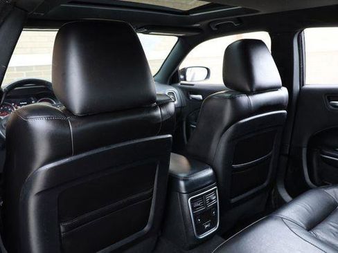 Used 2022 Dodge Charger SXT w/ Leather Interior Group RWD image 18