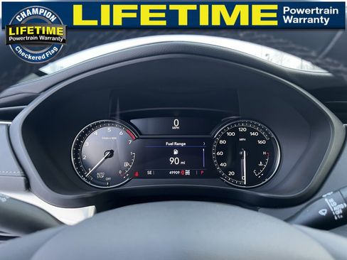 Used 2023 Cadillac XT4 Premium Luxury image 21