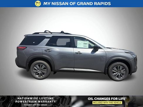 New 2026 Nissan Pathfinder SV AWD/4WD image 2